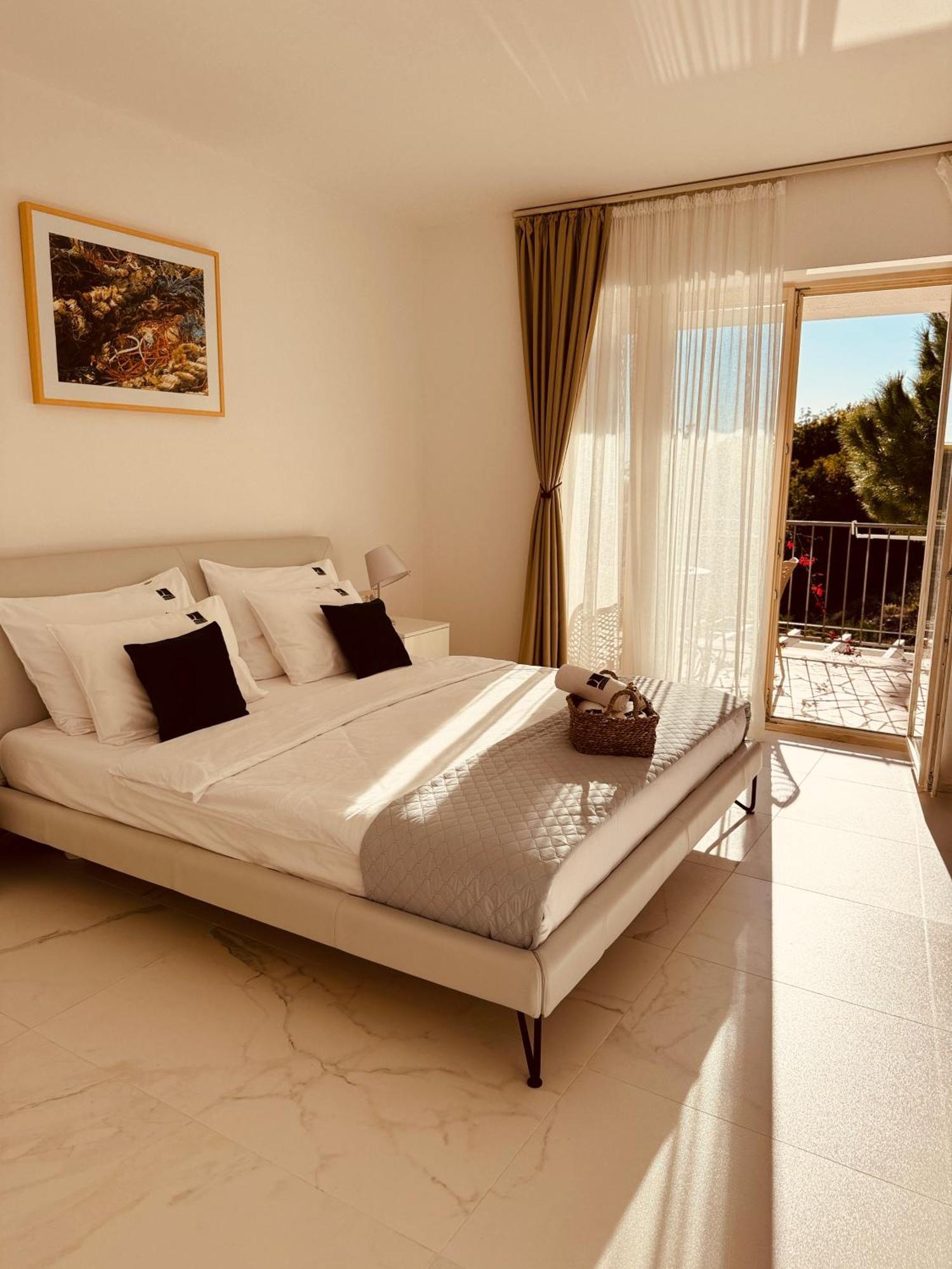 Most Oliva Resort Budva Eksteriør billede
