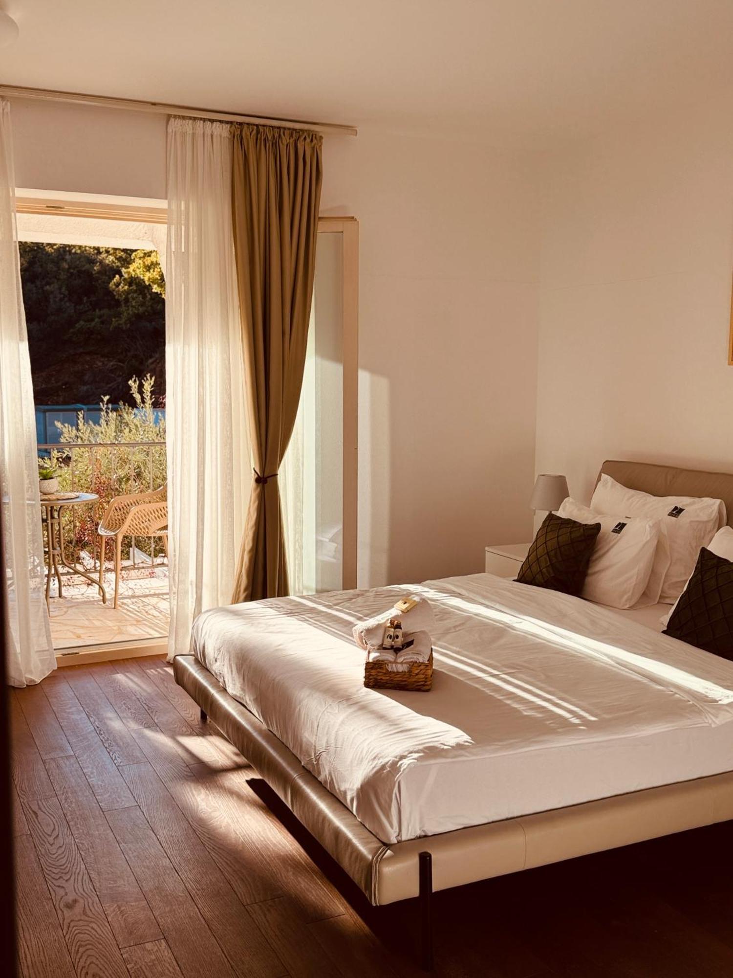 Most Oliva Resort Budva Eksteriør billede