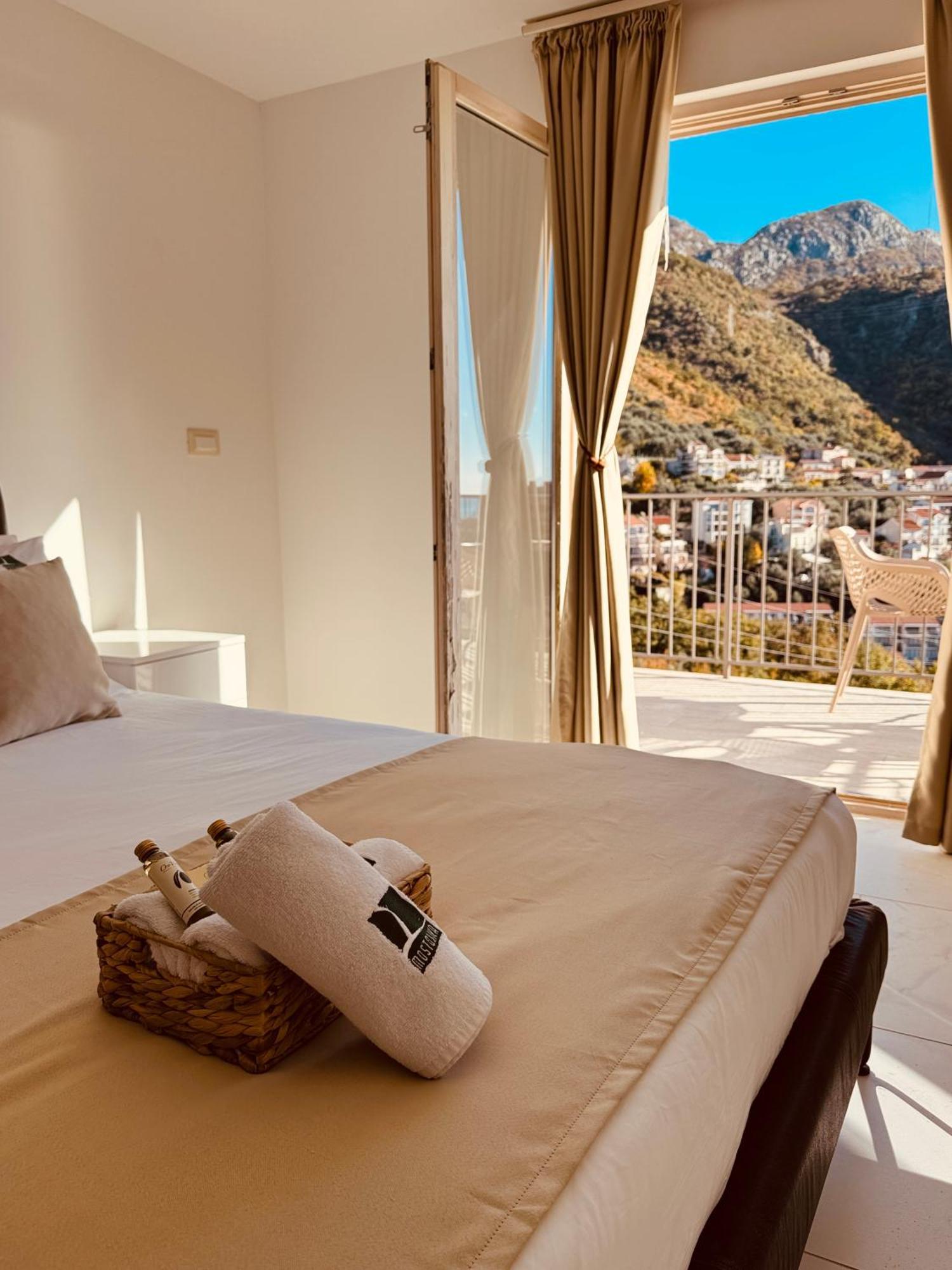 Most Oliva Resort Budva Eksteriør billede