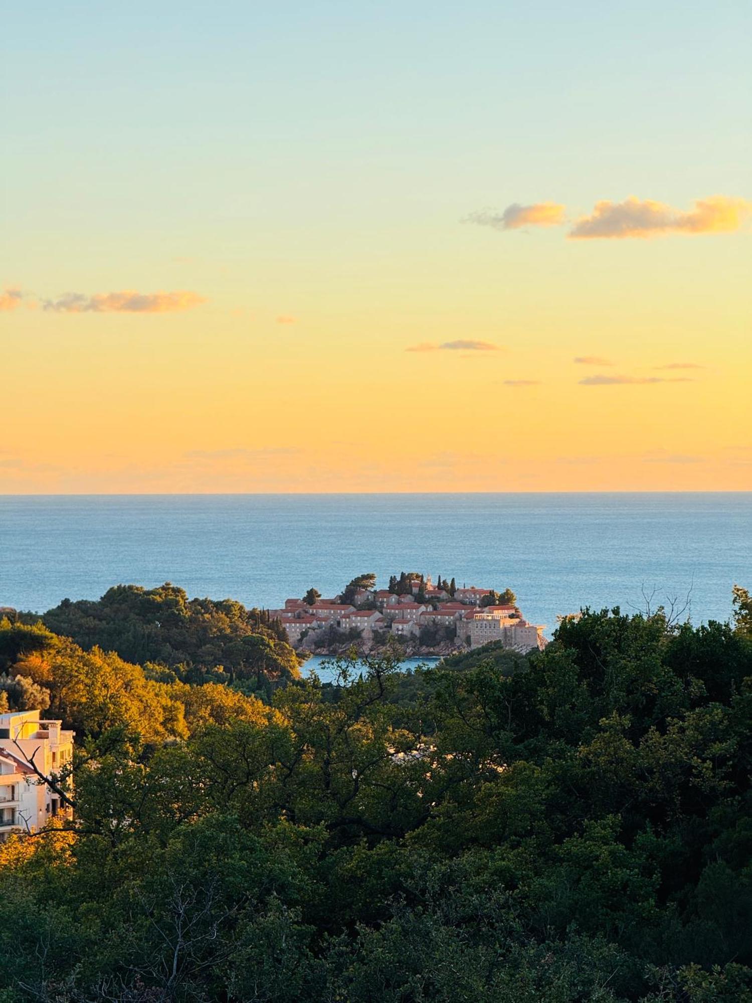 Most Oliva Resort Budva Eksteriør billede